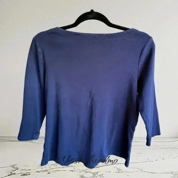 ~Chico’s~ Shirt - Size 1 - Picture 2 of 4